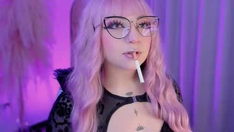 Cami independent model online show from 03.14.26