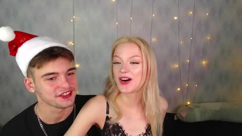 Snapshot of your_molly_mark chatting on 12.26.24 your_molly_mark online show from 12.26.24