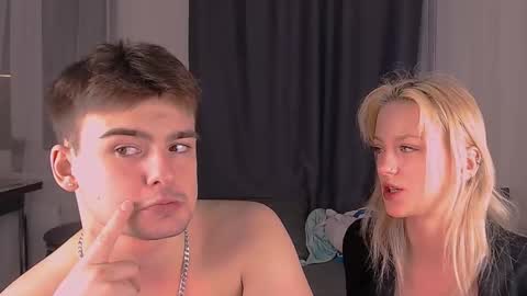 Snapshot of your_molly_mark chatting on 02.23.25 your_molly_mark online show from 02.23.25