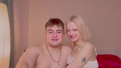 Snapshot of your_molly_mark chatting on 09.25.25 your_molly_mark online show from 09.25.25