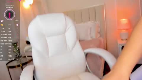 your_petite18 online show from 07.06.26