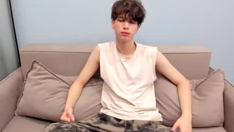 your_shy_guy online show from 11.10.25