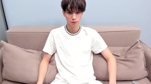 your_shy_guy online show from 02.08.26