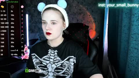 Molly online show from 04.07.26