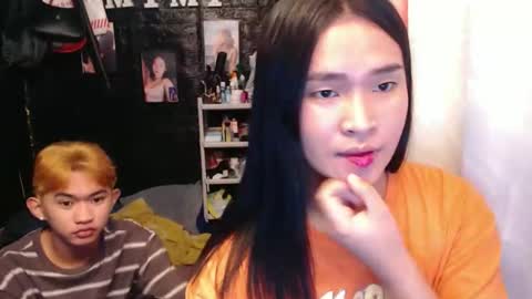 Snapshot of your_twinkletoes18 chatting on 11.19.25 your_twinkletoes18 online show from 11.19.25