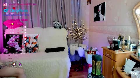 you can call baby Anna my goddess online show from 02.14.25