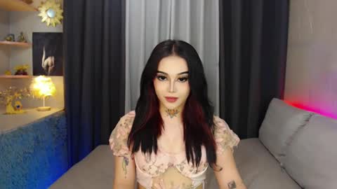 kim online show from 02.12.25