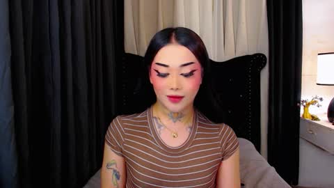 kim online show from 12.18.25