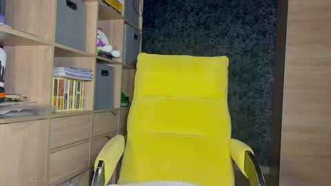 Mia online show from 01.06.26