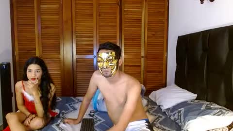 yourcouplehot online show from 12.17.25