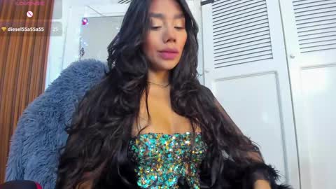 Selena online show from 12.21.24