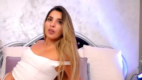 Alicia online show from 09.22.25