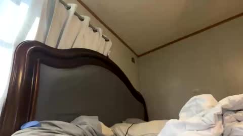 Snapshot of yourfavcouplee chatting on 10.09.25 just a pawg and BBC online show from 10.09.25