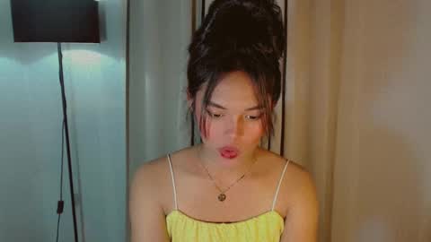 Sweet Ariana online show from 03.11.25