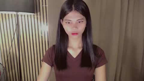 Snapshot of yourfavoratevivian chatting on 01.08.26 Vivian online show from 01.08.26