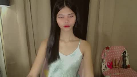 Vivian online show from 03.02.26