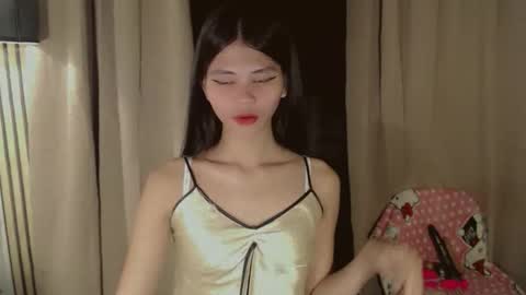 Vivian online show from 03.29.26