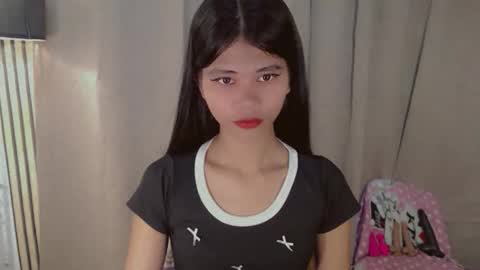 Vivian online show from 04.11.26