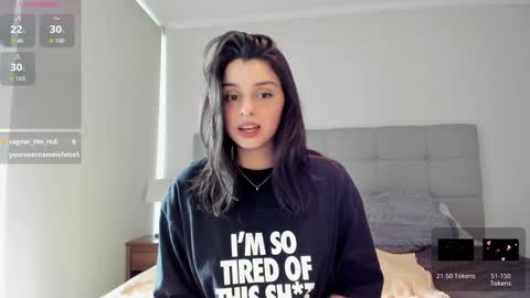 Snapshot of yourfreakygirl chatting on 11.27.25 Helena online show from 11.27.25