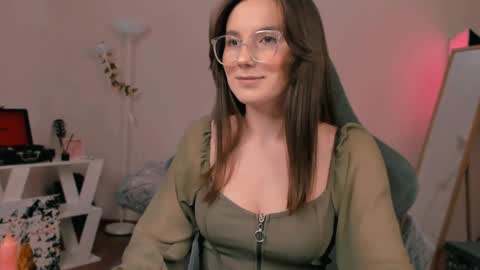 Chloe online show from 02.05.25