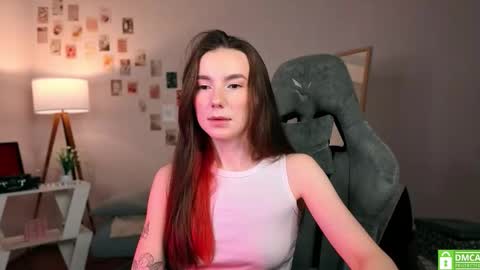 Chloe online show from 11.05.25