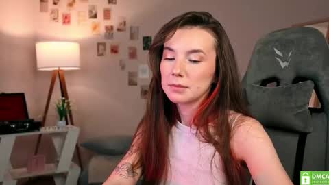 Chloe online show from 11.07.25