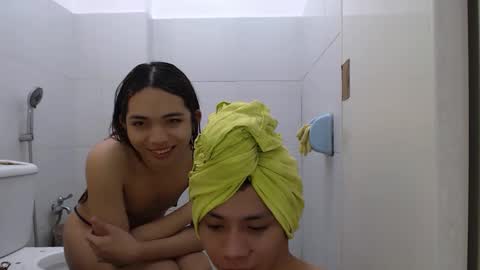 Snapshot of yourgirlzachary chatting on 02.20.25 Goddess Yoshi online show from 02.20.25