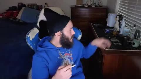 Snapshot of yourhighnessthis9inch chatting on 11.25.25 Sh online show from 11.25.25