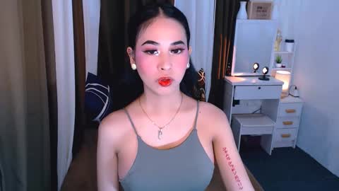 Snapshot of yourhumiliationgirl chatting on 10.16.25 yourhumiliationgirl online show from 10.16.25