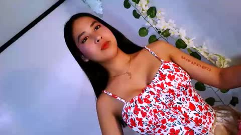 Snapshot of yourhumiliationgirl chatting on 11.10.25 yourhumiliationgirl online show from 11.10.25