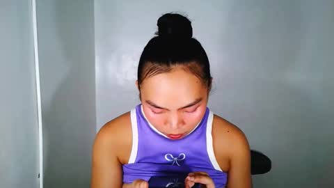 Snapshot of yourhumiliationgirl chatting on 11.21.25 yourhumiliationgirl online show from 11.21.25