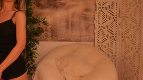 Sarah online show from 01.11.25