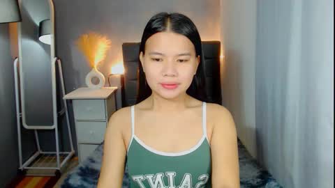 yourmissingprincess online show from 12.17.25