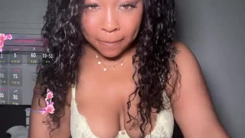 YOURMOMMY online show from 06.20.26