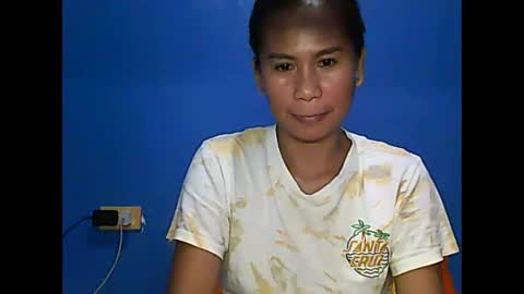 Snapshot of yourmorenagirl69 chatting on 09.15.25 yourmorenagirl69 online show from 09.15.25