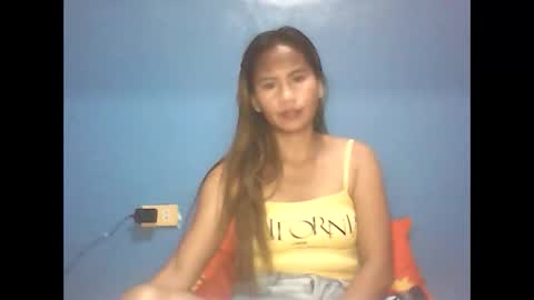Snapshot of yourmorenagirl69 chatting on 09.21.25 yourmorenagirl69 online show from 09.21.25