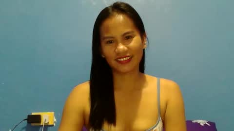 yourmorenagirl69 online show from 01.06.26