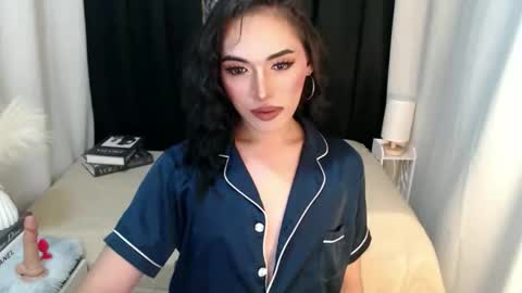 TIFFANY SUCKING QUEEN online show from 03.23.26