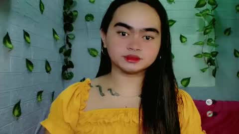 Snapshot of yourprincessthea chatting on 03.11.25 yourprincessthea online show from 03.11.25