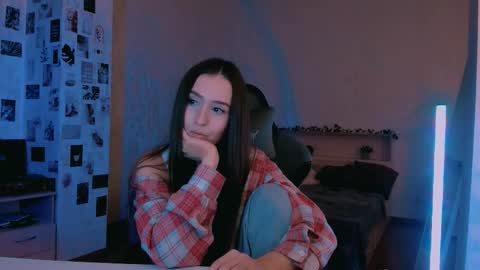 Eva online show from 10.12.25