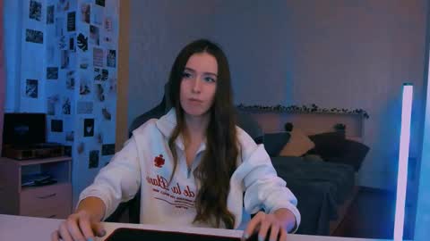 Eva online show from 10.28.25