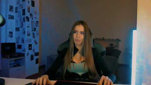 Eva online show from 11.12.25