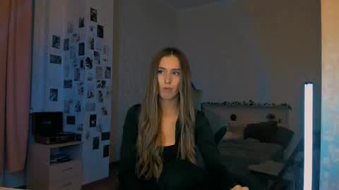 Eva online show from 11.23.25