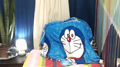 Nica Trocio online show from 01.05.25