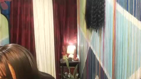 Nica Trocio online show from 02.12.26