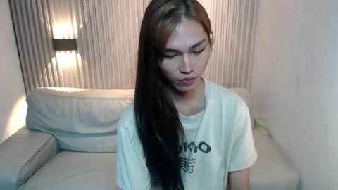    online show from 11.05.25