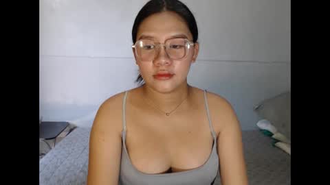 yoursexy_reb online show from 02.02.26