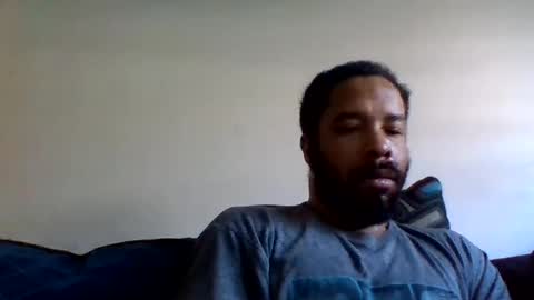 Snapshot of yoursexydaddy79 chatting on 12.12.24 mother fucker online show from 12.12.24