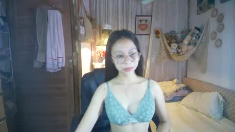 Snapshot of yourshy_cess chatting on 06.26.26 Cess online show from 06.26.26