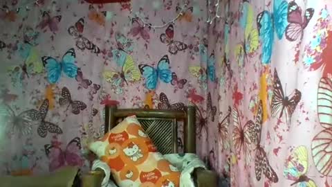 Snapshot of yourshygirl82 chatting on 02.20.25 im MAY online show from 02.20.25